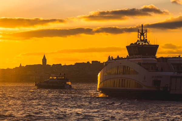 전기 추진 선박(Electric Ship)의 기술 발전과 실용화 가능성