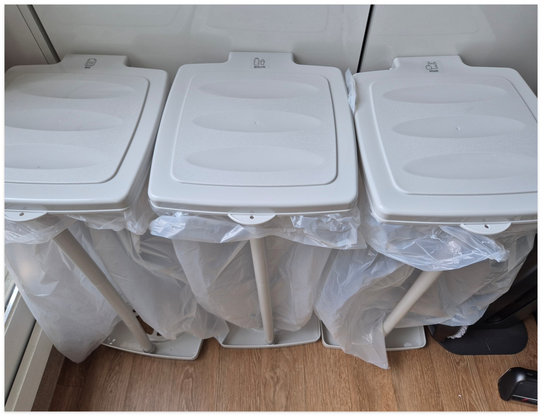 다이소 봉투거치식 분리수거함 드디어 구입? 실 사용 후기