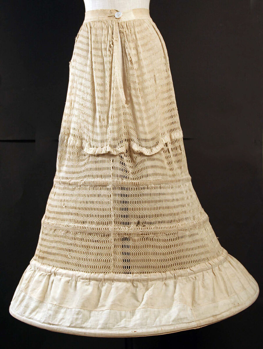 크리놀린(hoop skirt)