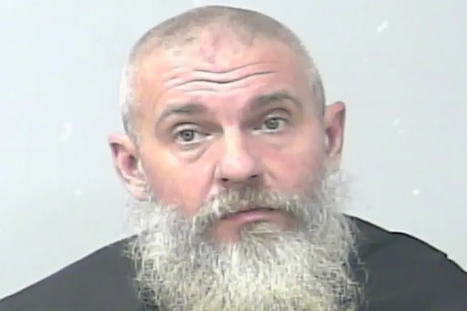 암탉이 하루에 몇 개의 알을 낳는지” 논쟁하다 총격 사건… 미국 플로리다에서 40대 남성 체포