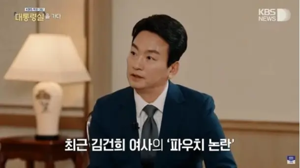박장범