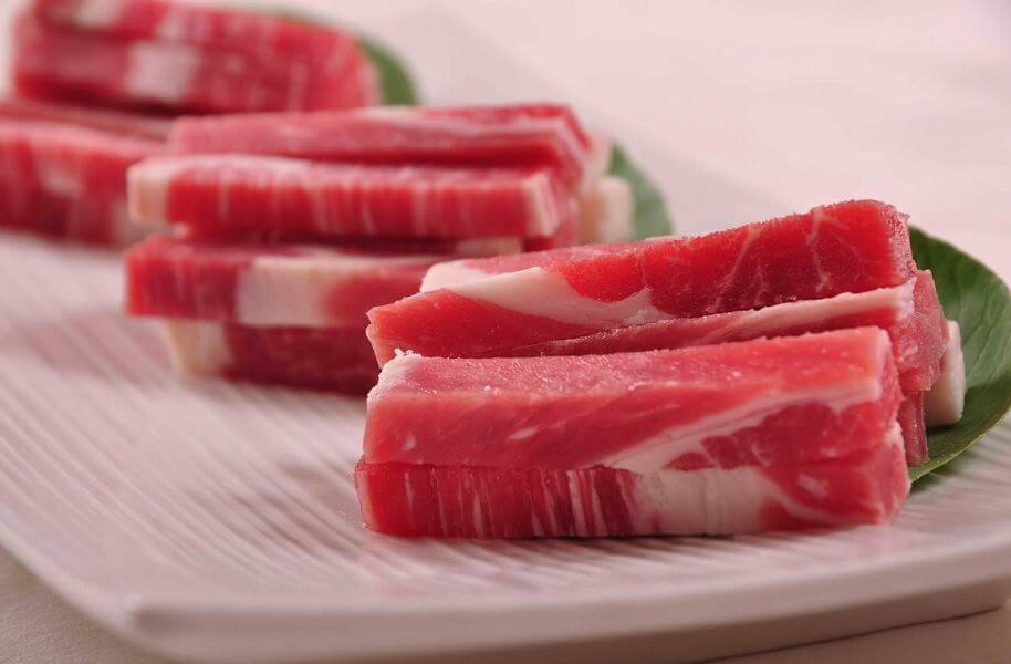 맛있게 생긴 생고기