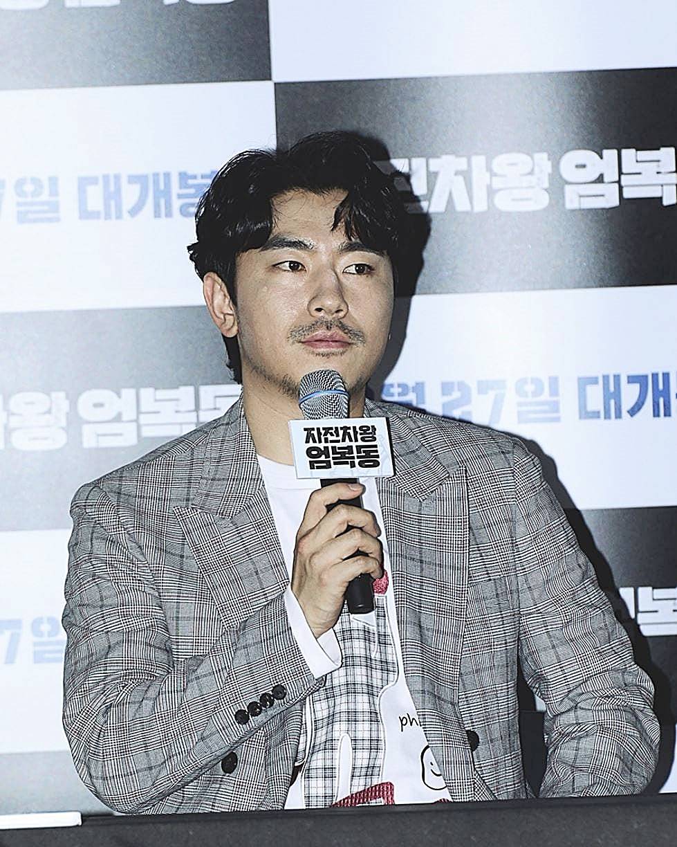 배우-이시언