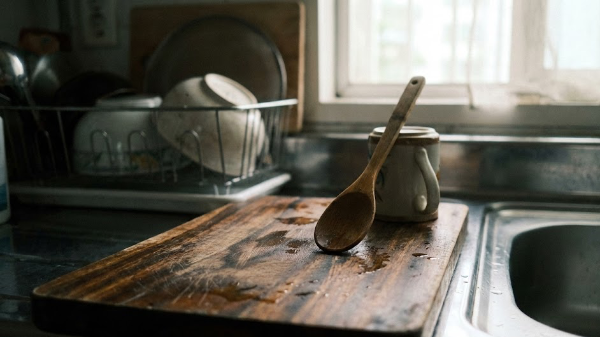 나무 도마, 식기를 말리는 사진