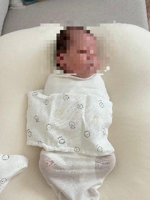 신생아 역류방지쿠션 꼭 필요할까? 두 아이 키우며 느낀 솔직한 후기