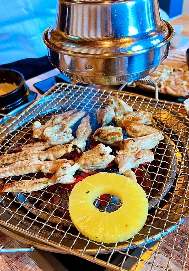 투데이 맛있는 메뉴 닭 특수부위 연골, 안창살, 닭껍질, 허벅지살, 닭목살 숯불 구이 맛있는 식당 추천 부산 남천동 맛집