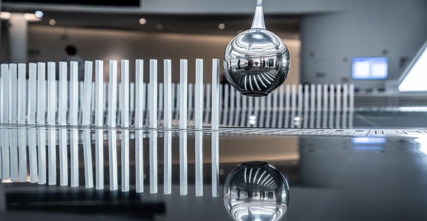 웅장한 진자(추)의 사진