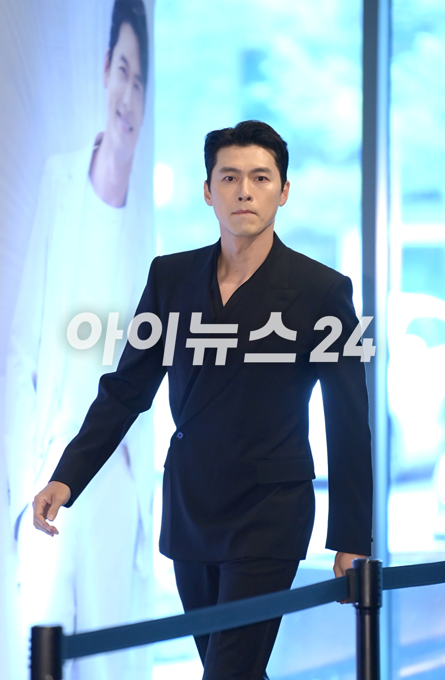 배우 현빈이 30일 오후 서울 중구 반얀트리 클럽&스파 서울에서 열린 티르티르 글로벌 킥오프 행사에 참석하고 있다. [사진=정소희 기자]