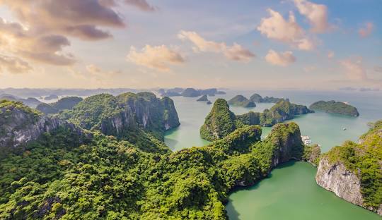 하롱베이 (Ha Long Bay)