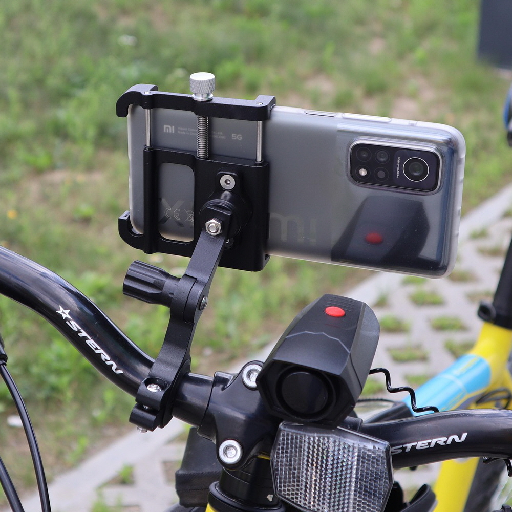 We recommended a cost-effective GPS speedometer and organized the smart function and sensor linkage standards at a glance