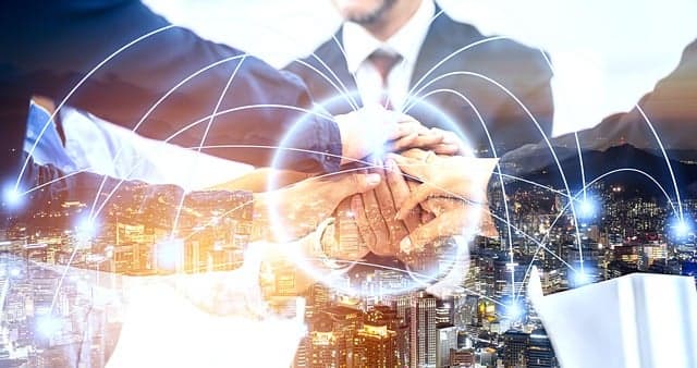 디지털 노마드의 문화적 다양성과 직업적 창의성