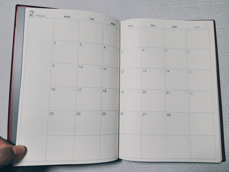 제본과 실용성 - 180도 펼침의 자유