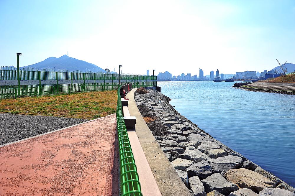 부산광역시 부산항 힐링야영장 소개