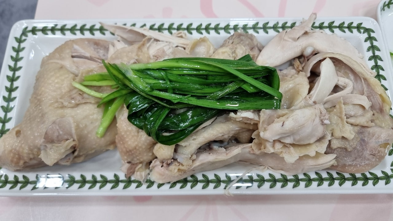 토종닭 백숙
토종닭 수육