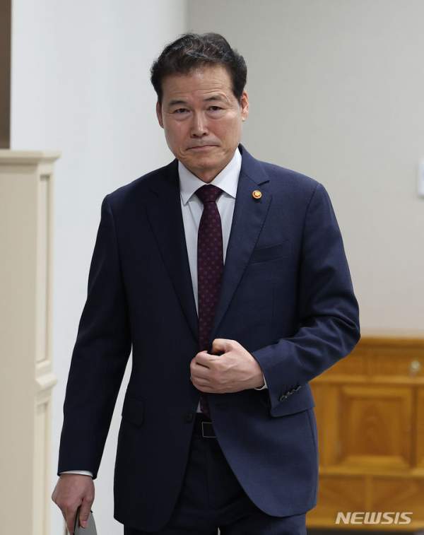 김영호 통일부장관 프로필