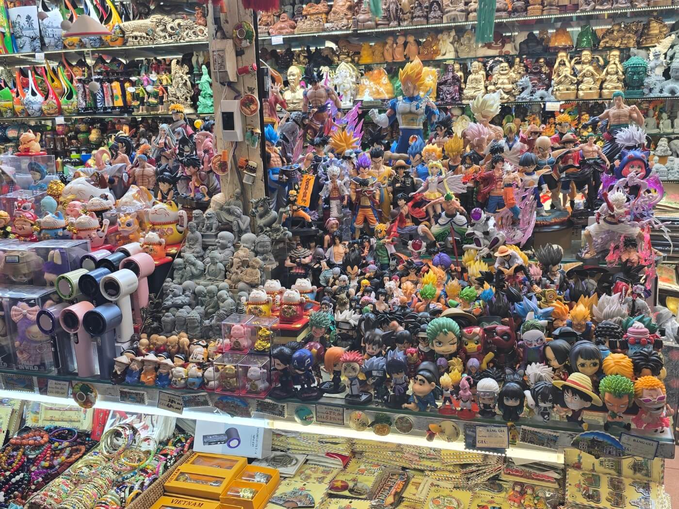 여러 케릭터 제품