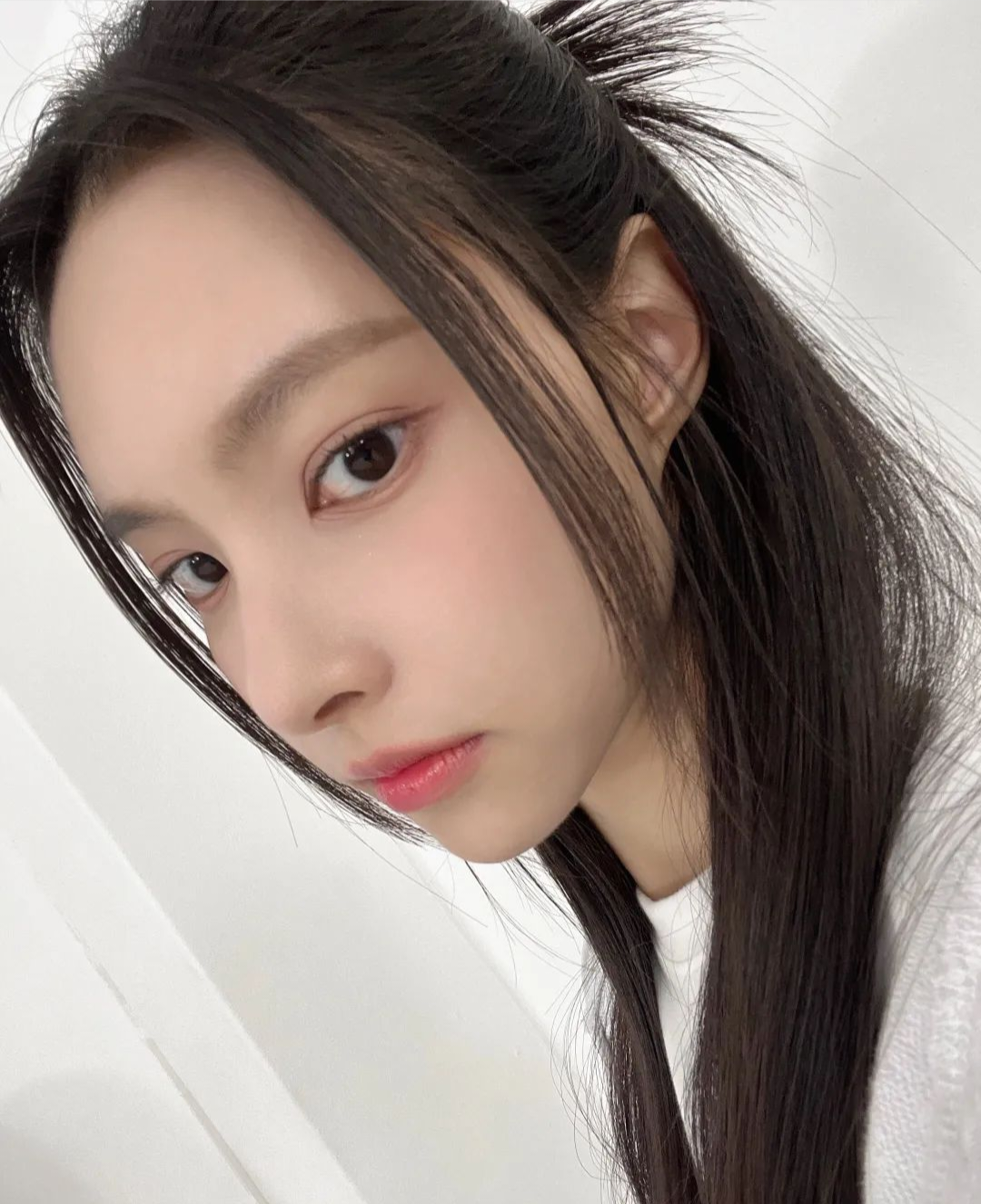 알유넥스트 윤아