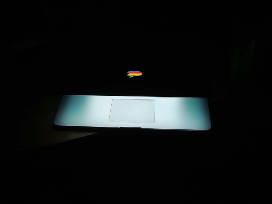 MacBook