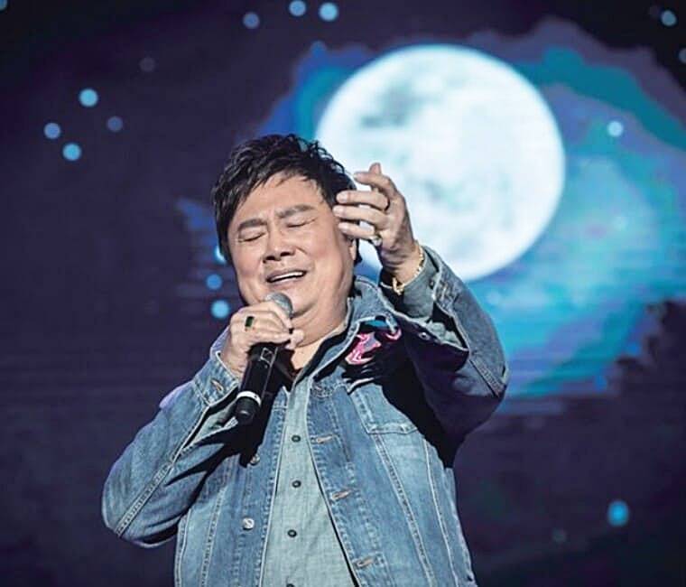 가수-남진