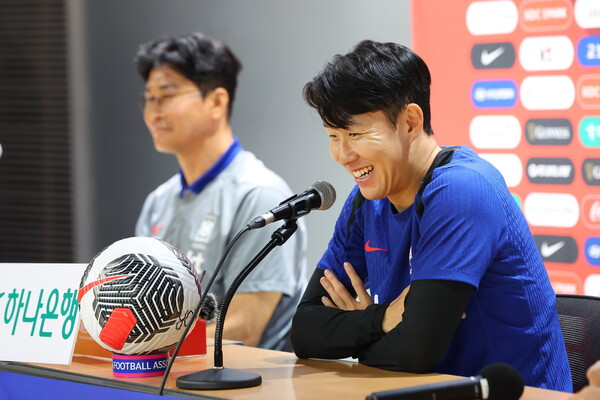 축구 중국전 중계 월드컵 2차 예선 보기 한국 VS 중국 무료중계 