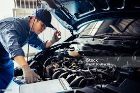 자동차 보는 이미지