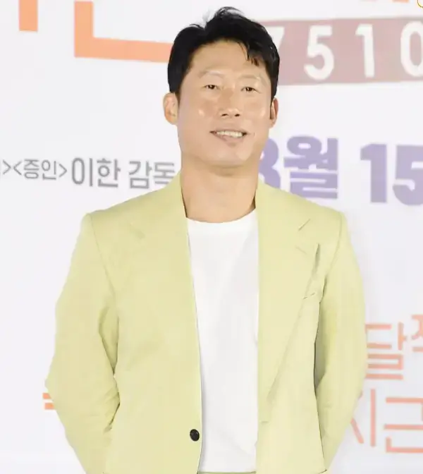 배우-유해진-사진