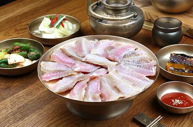 토밥 토요일은 밥이 좋아 함평한우 흑산도 홍어회 용인 처인구 맛집