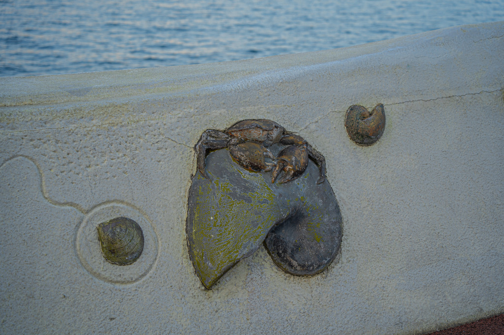 제주 탑동공원 게 모형