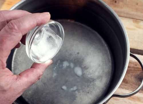 탄 냄비 쉽게 닦는법