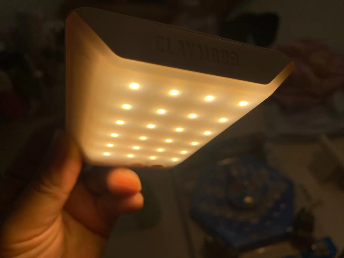 크레모아-3페이스-불빛