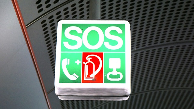 SOS 표지판