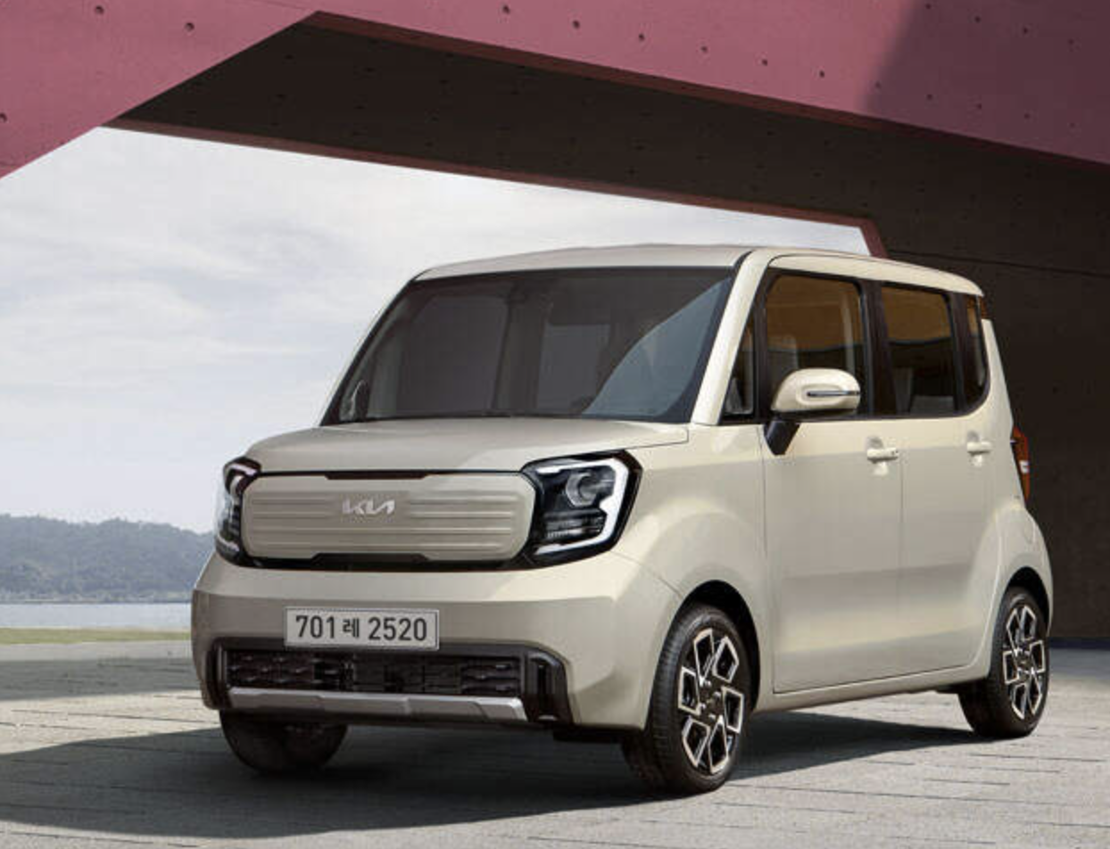 기아 레이: 컴팩트한 디자인 속 넓은 실내 공간과 효율적인 엔진 성능 분석