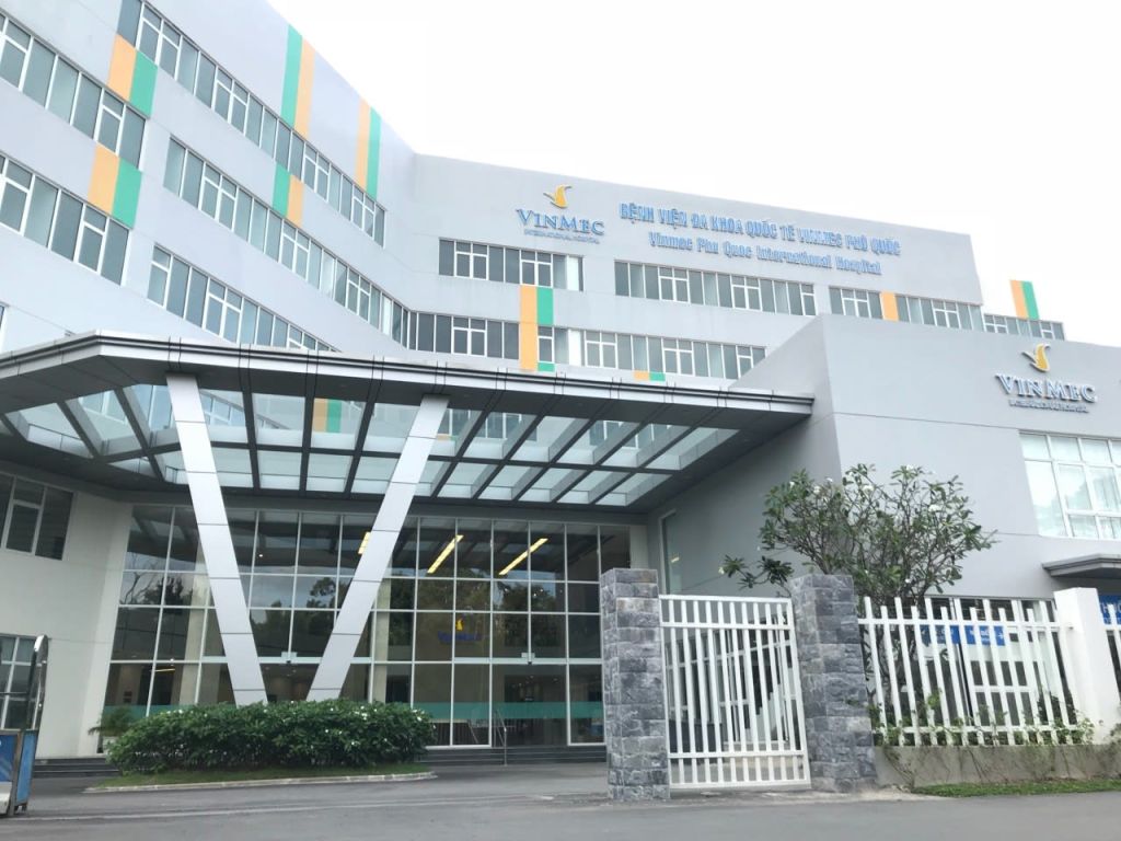 베트남 푸꾸옥 북부 지역 빈멕 국제 병원 외관