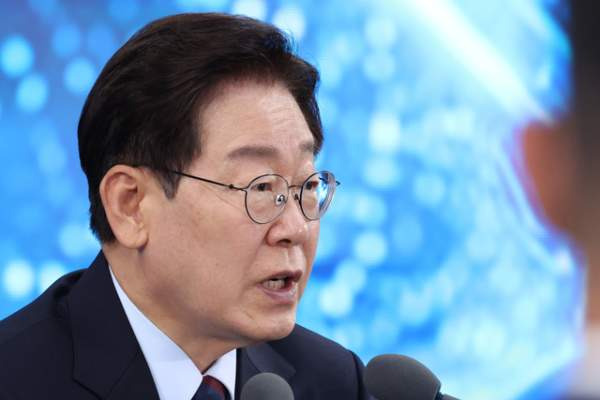 정부 장보고 N사업 공식화: 대한민국 최초 핵추진잠수함! 2030년대 중반 진수 로드맵과 전략적 가치 완벽 분석