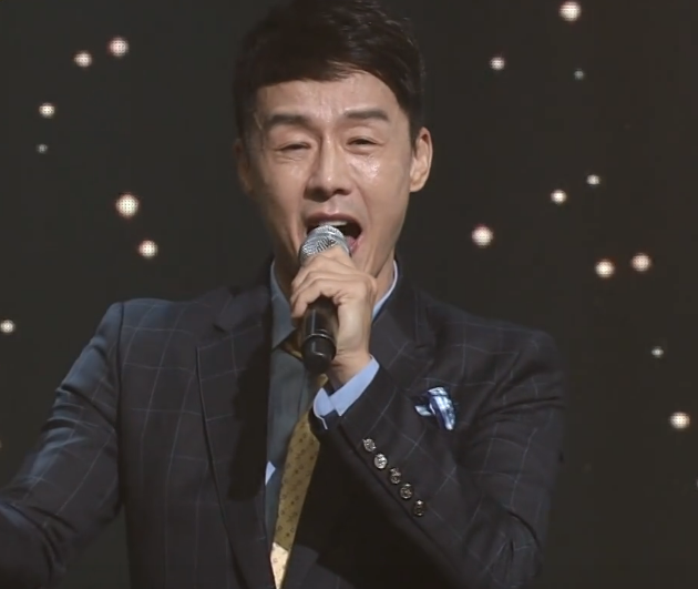 성진우 하얀미소