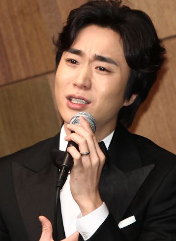 가수 조성모