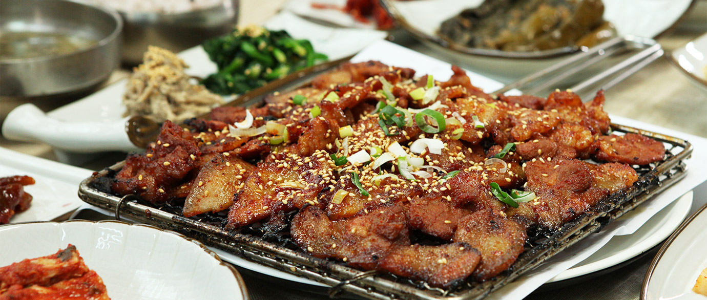 흑돼지 숯불구이 모습