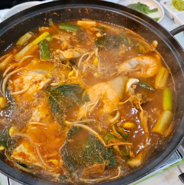 매운탕-전현무계획-강릉-짬뽕물회-영동횟집