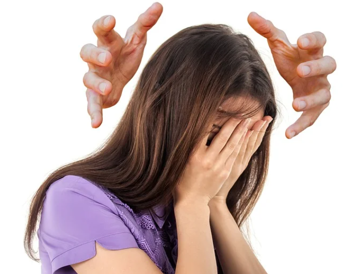 조현병 뜻&#44; 원인&#44; 유전&#44; 특징&#44; 증상 및 초기증상&#44; 완치 및 치료 방법