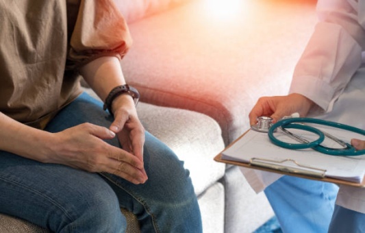 고혈압 증상 완화 관리하는 효과적인 방법과 음식