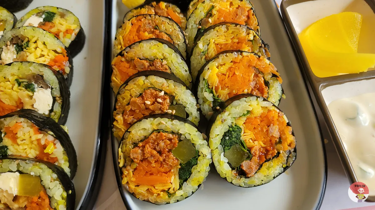 경기-남양주-하라김밥-별내점-매콤제육강황김밥