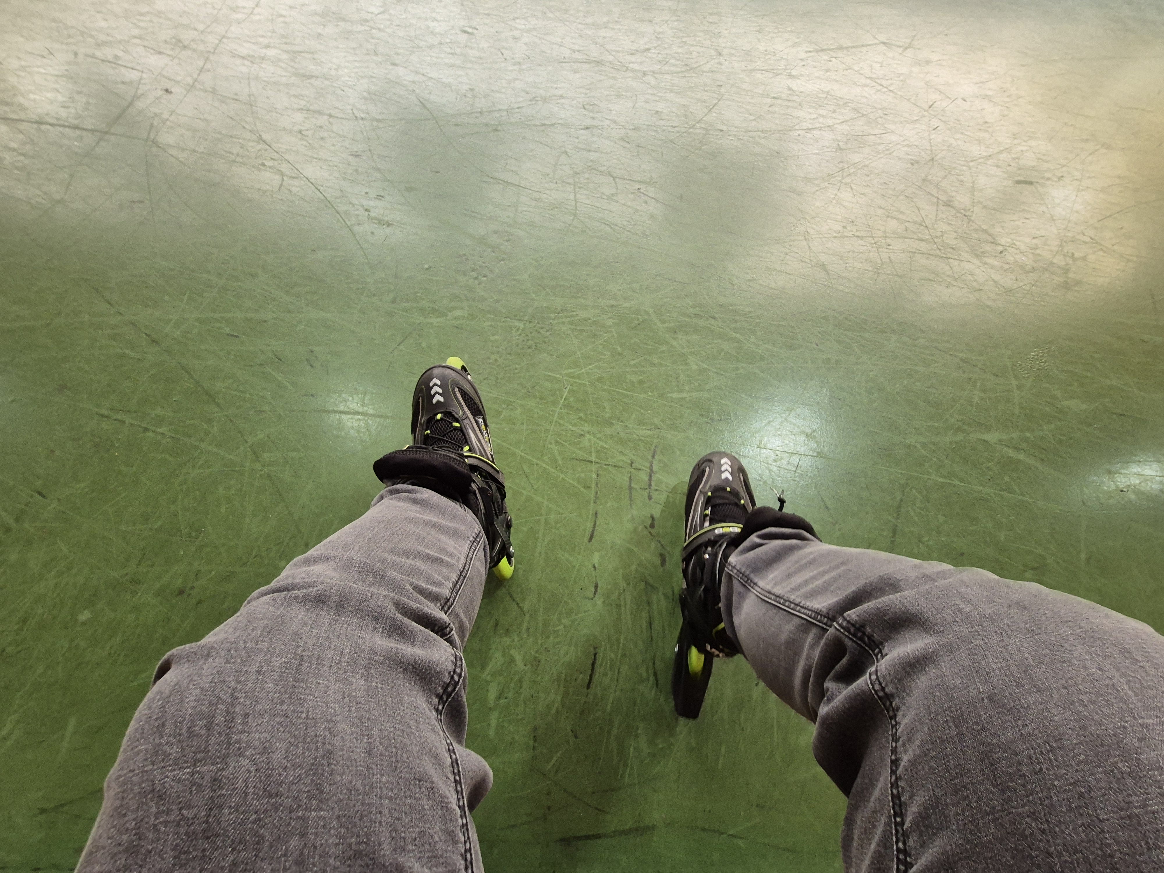 대전 인라인 스케이트장에서 쉬는중