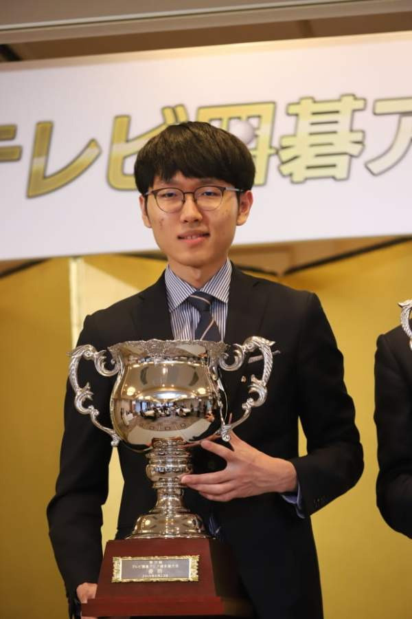 신진서 프로필 총정리｜나이&middot;학력&middot;고향 부산&middot;세계랭킹 1위&middot;누적 상금 100억&middot;이지현 상대전적