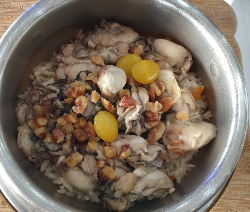 솥밥으로 나온 생생정보 미스터리 영양굴밥