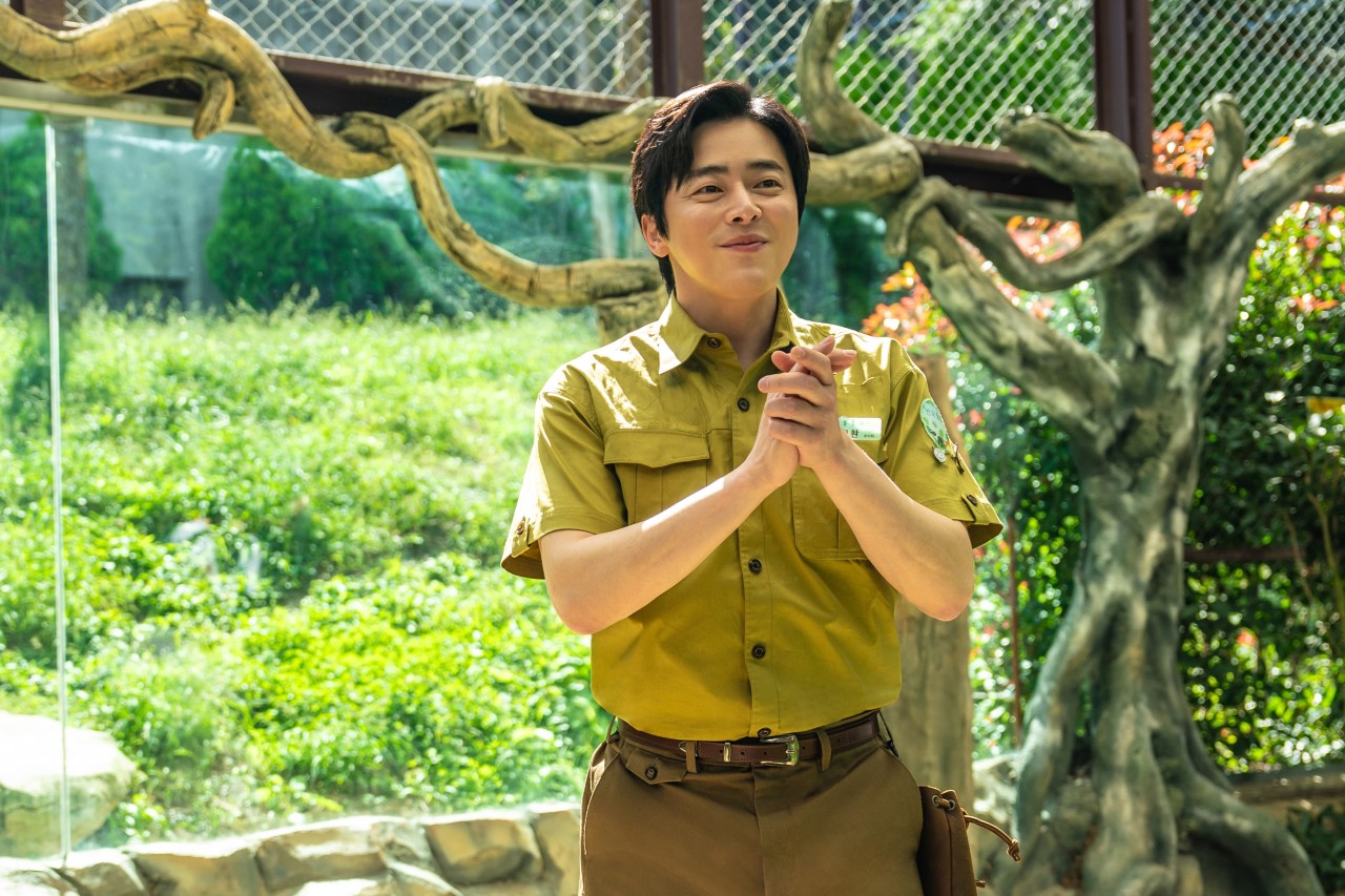 웹툰 원작 좀비딸의 실사 영화화 홍보 이미지