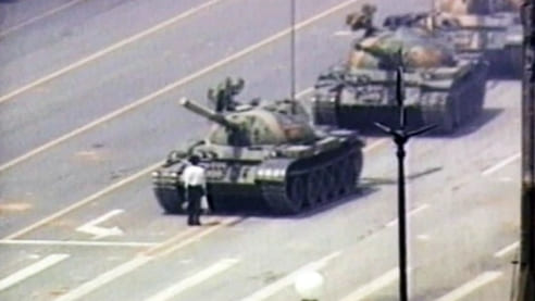 자유민주주의에서 ‘자유’를 떼고 ‘인민’을 붙이면 어떻게 될까