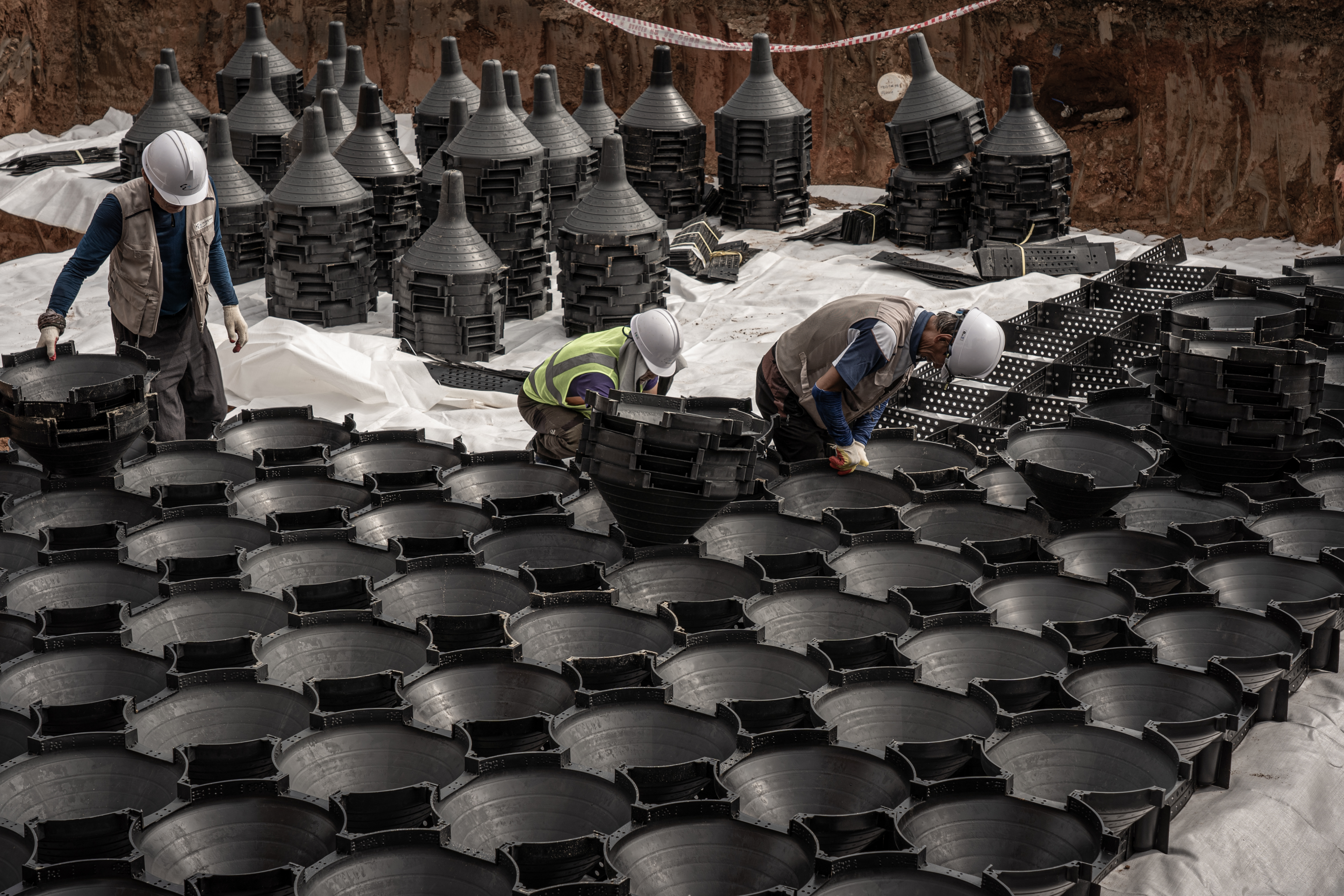 바닥 팽이기초 공법