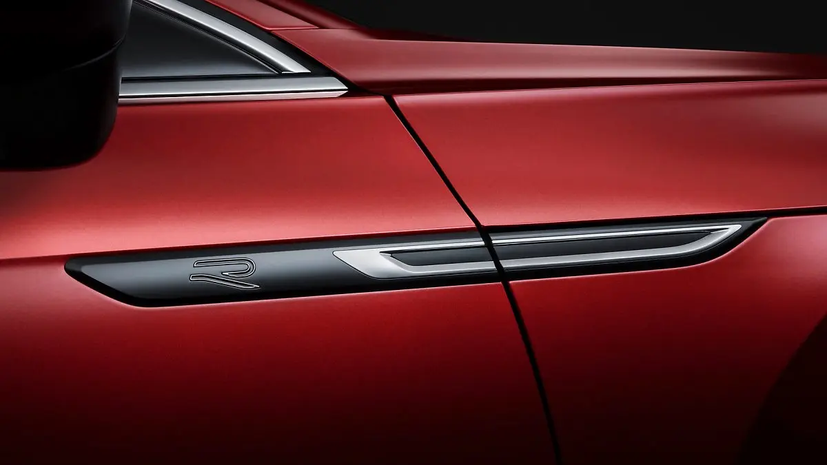 폭스바겐 신형 아테온 2.0 TDI R-Line 4모션 실구매가 모의견적 연비 제원 승차감 실내 디자인 인테리어 총정리