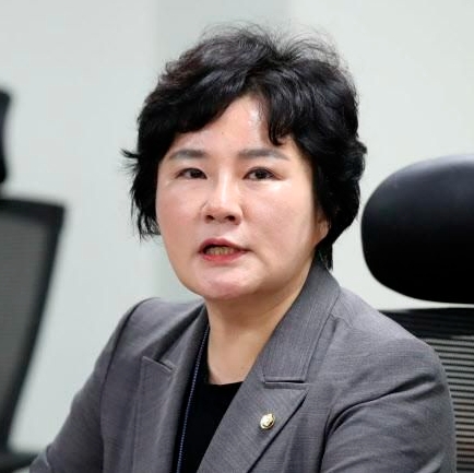 김의겸 후배인 기자 출신 조수진 국회의원