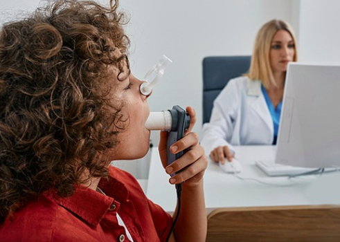 어린이 천식 관리 (원인, 증상, 치료방법)